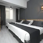 Kaya Hotel 3*